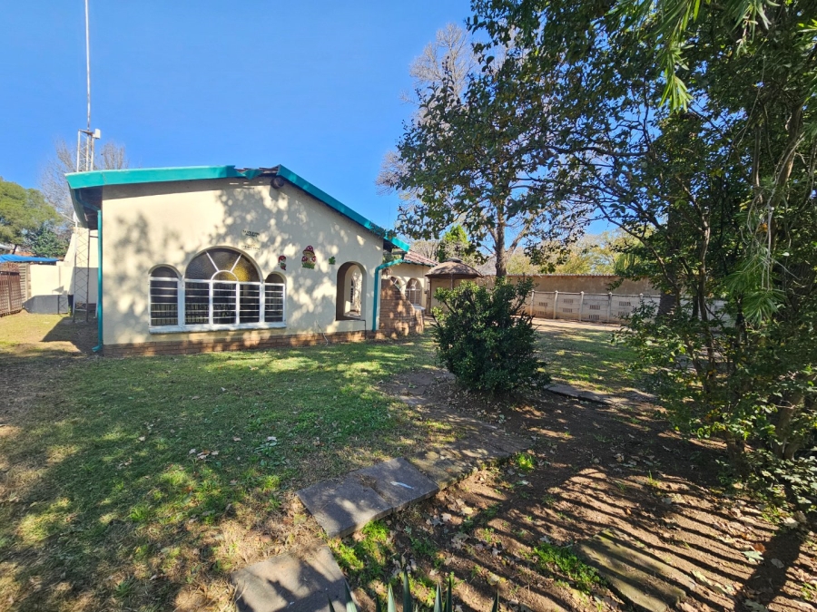4 Bedroom Property for Sale in Vaalpark Free State